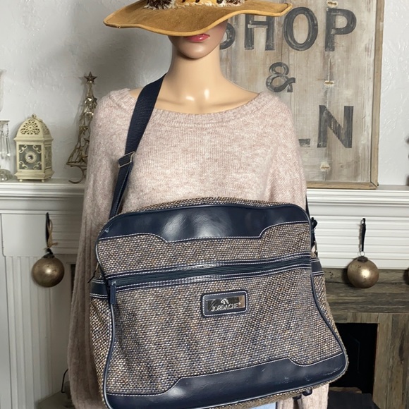 Jordache Handbags - Gorgeous Vintage Jordache Tweed Travel Bag